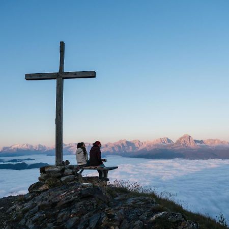 Отель Rifugio Graziani Huette Сан-Виджилио-ди-Мареббе Экстерьер фото
